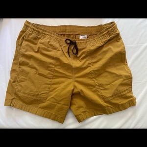 Filson - mustard yellow drawstring shorts size Large